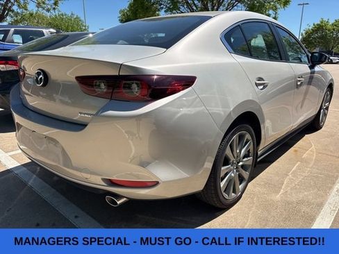 Used 2025 MAZDA MAZDA3 s FWD image 4