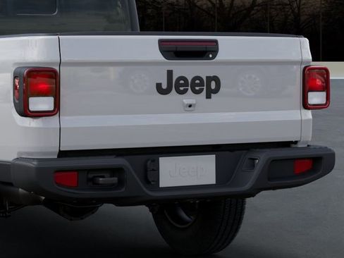 New 2026 Jeep Gladiator Sport image 13