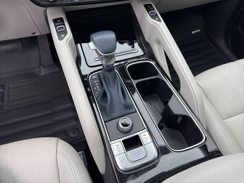 Used 2023 Kia Telluride EX image 31
