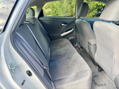 Used 2010 Toyota Prius Five image 30