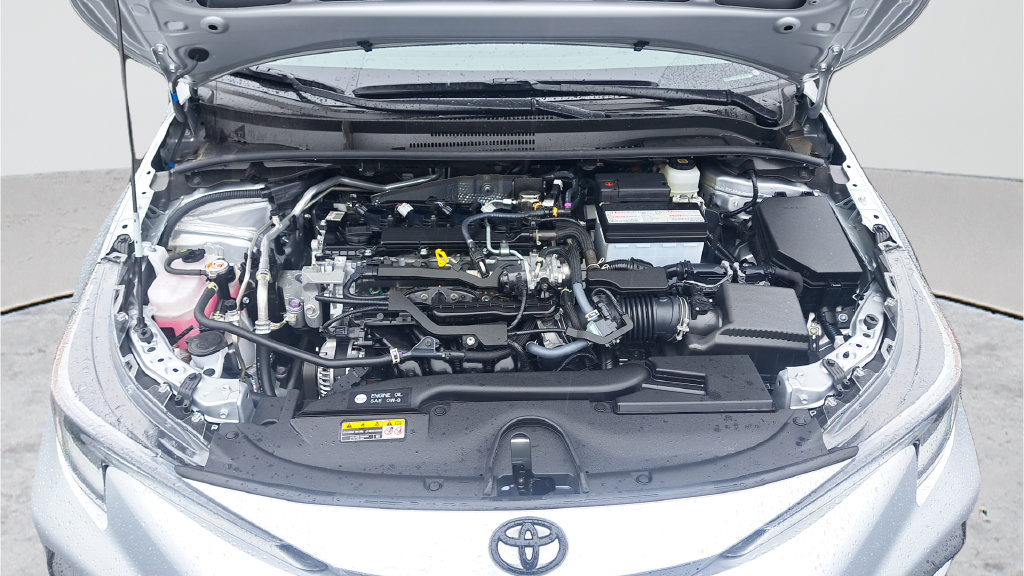 Used 2026 Toyota Corolla SE w/ SE Package FWD image 27