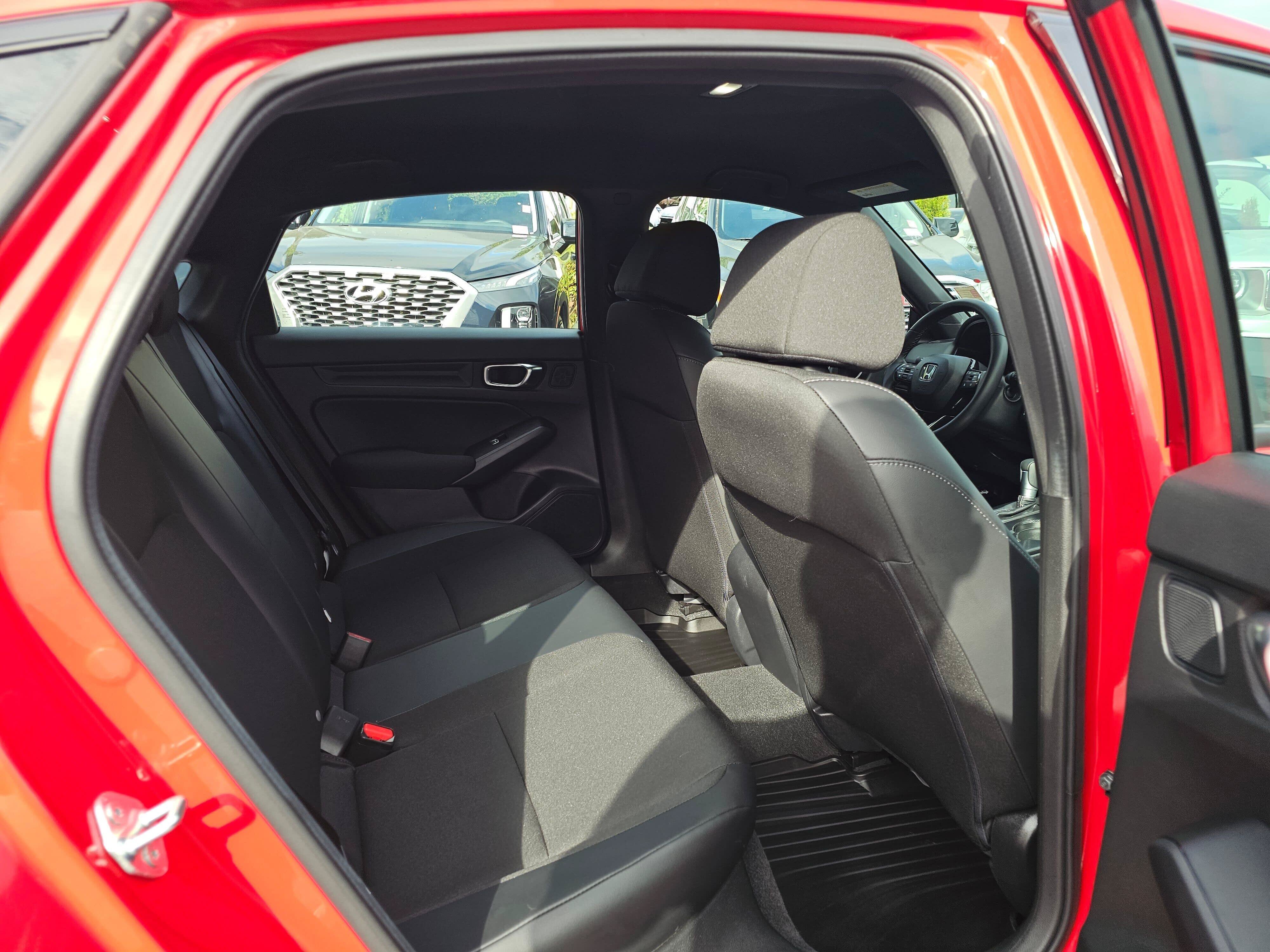 Used 2024 Honda Civic Sport image 14