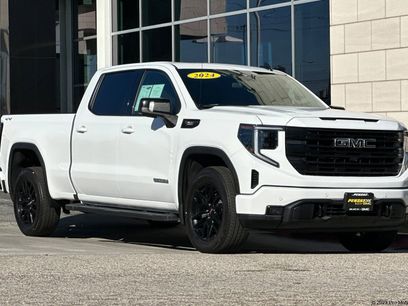 Certified 2024 GMC Sierra 1500 Elevation w/ Elevation Premium Package