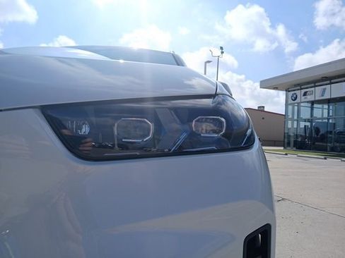 New 2026 BMW X5 xDrive50e image 4