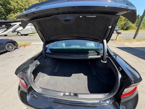 Used 2022 Dodge Charger SXT w/ Leather Interior Group RWD image 17
