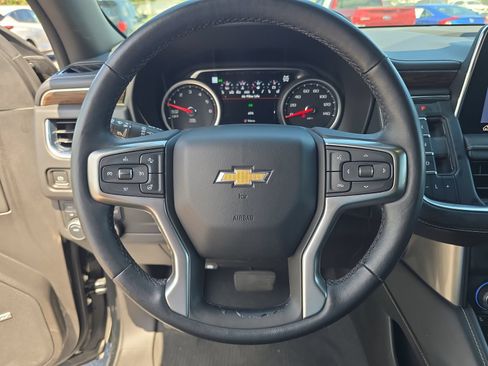 Used 2021 Chevrolet Tahoe Premier AWD/4WD image 26