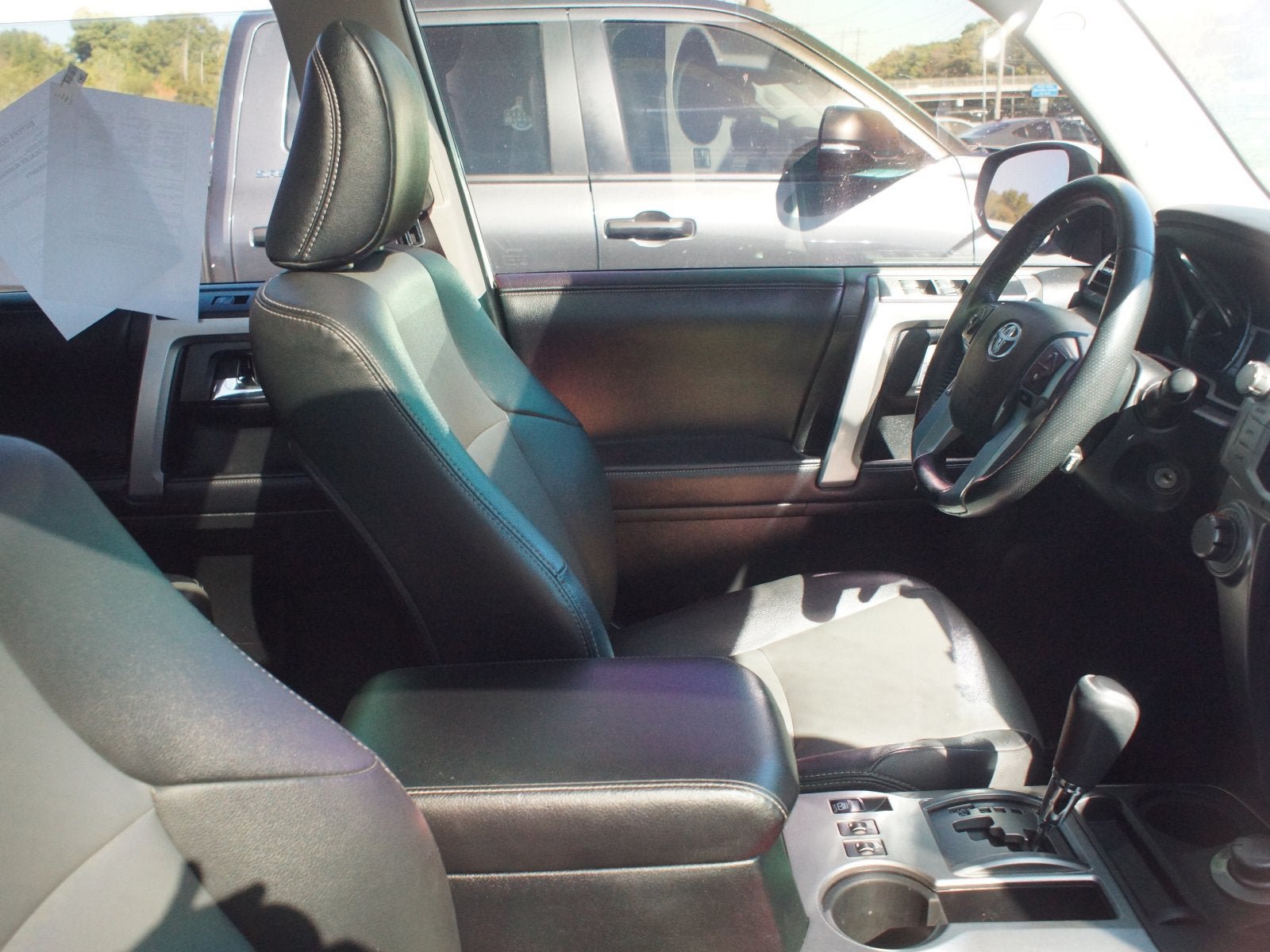 Used 2019 Toyota 4Runner SR5 Premium AWD/4WD image 4