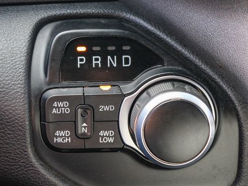 Used 2021 RAM 1500 Big Horn AWD/4WD image 25