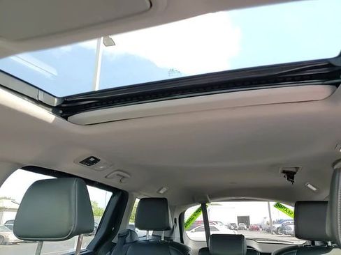 Used 2023 Honda Odyssey EX-L image 21