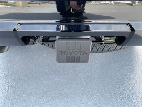 New 2026 Toyota 4Runner Limited AWD/4WD image 11