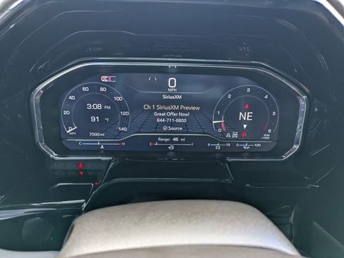 Used 2025 GMC Sierra 1500 SLT w/ SLT Premium Package image 27