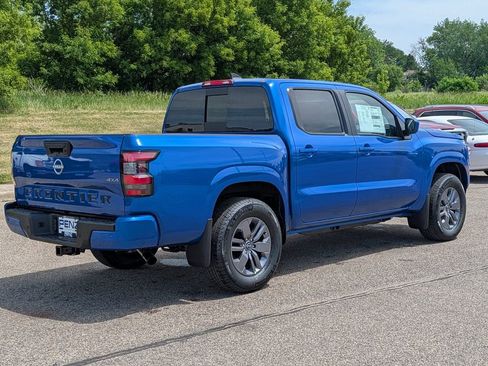 New 2026 Nissan Frontier SV w/ SV Convenience Package AWD/4WD image 7