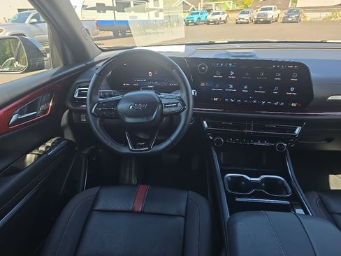 Certified 2024 Chevrolet Traverse RS AWD/4WD image 24