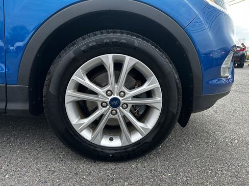 Used 2019 Ford Escape SE image 23