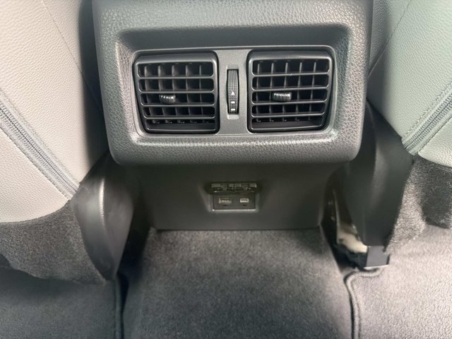Used 2026 Toyota Camry SE w/ Convenience Package FWD image 21