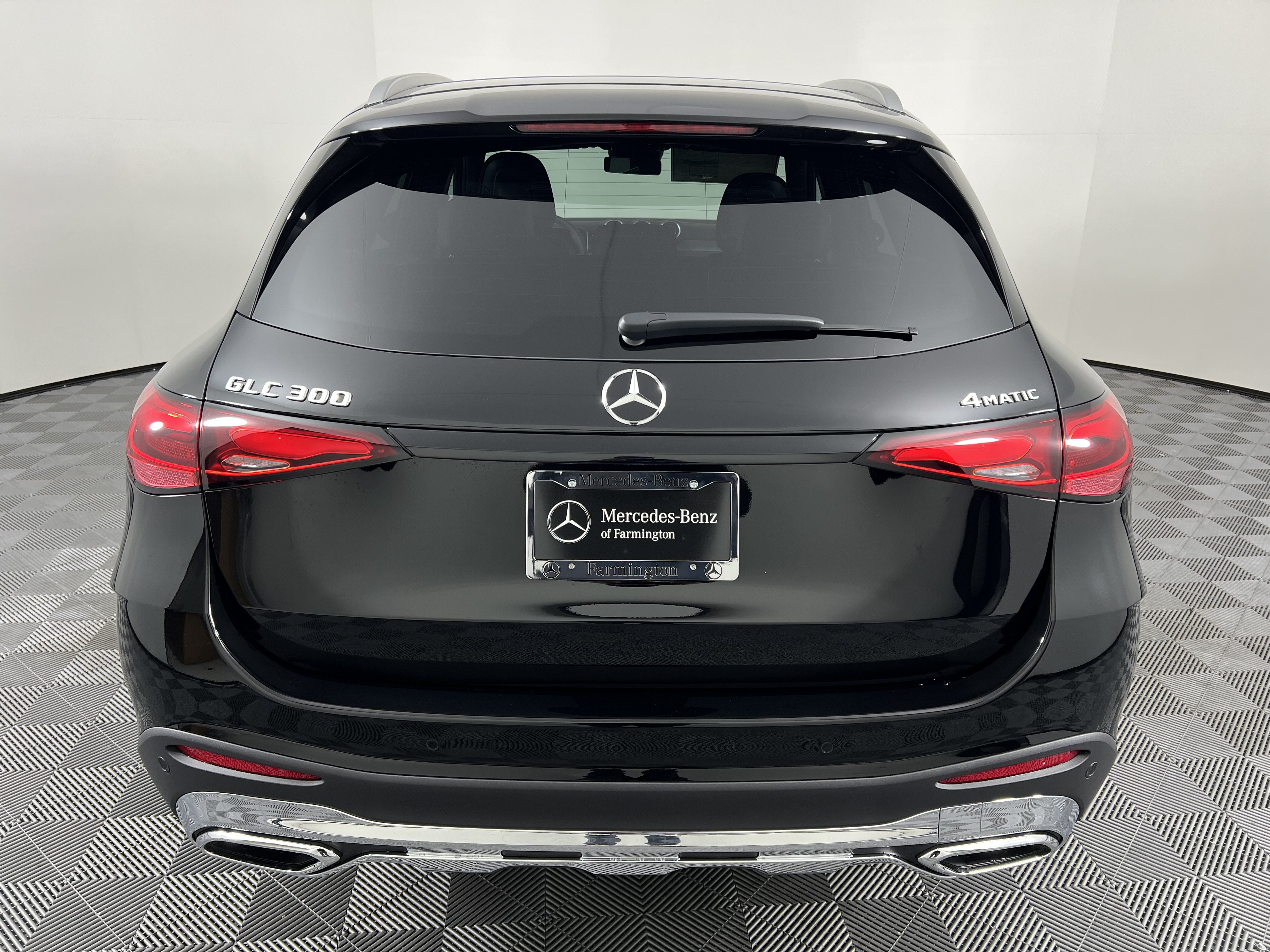 Used 2026 Mercedes-Benz GLC 300 4MATIC image 10