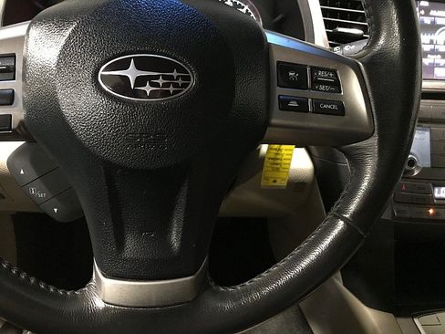 Used 2013 Subaru Outback 2.5i Limited AWD/4WD image 25