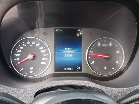 Used 2025 Mercedes-Benz Sprinter 2500 image 17