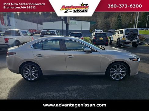 Used 2024 MAZDA MAZDA3 s image 6