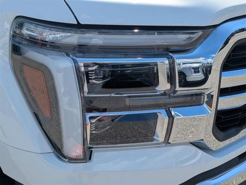 New 2025 Ford F150 Lariat w/ Equipment Group 502A High image 9