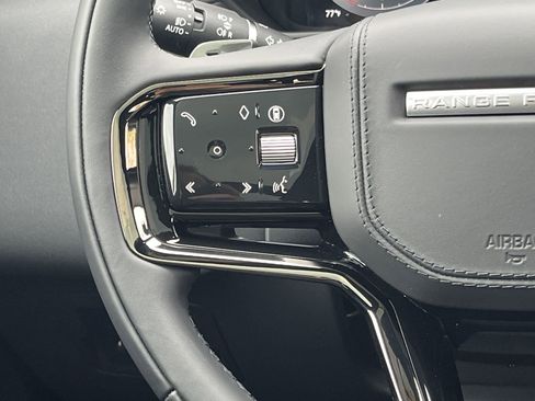 Used 2026 Land Rover Range Rover Velar Dynamic SE image 16