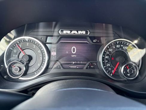 Used 2025 RAM 1500 Big Horn AWD/4WD image 13