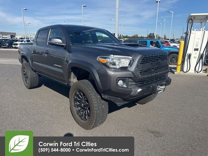 Used 2017 Toyota Tacoma 4x4 Double Cab