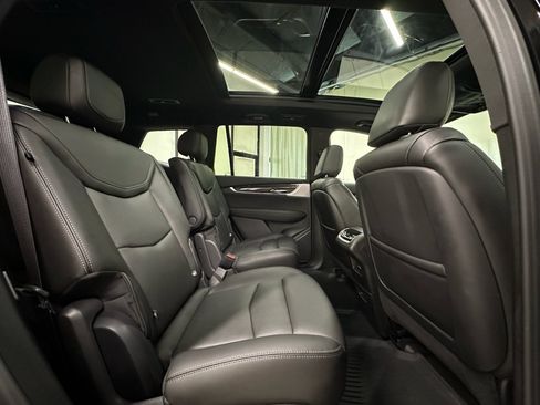 Used 2024 Cadillac XT6 Sport w/ LPO, Onyx Lite Package AWD/4WD image 20