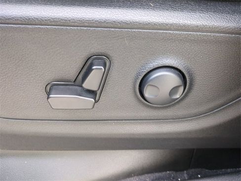 Used 2025 RAM 1500 Big Horn image 22