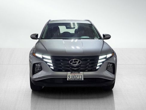 Used 2024 Hyundai Tucson SEL FWD image 2
