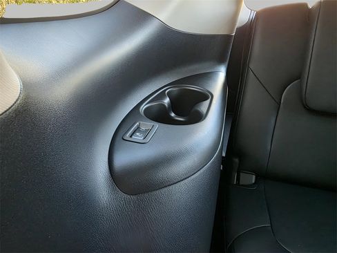 Used 2024 Nissan Armada Platinum w/ Cargo Package image 12