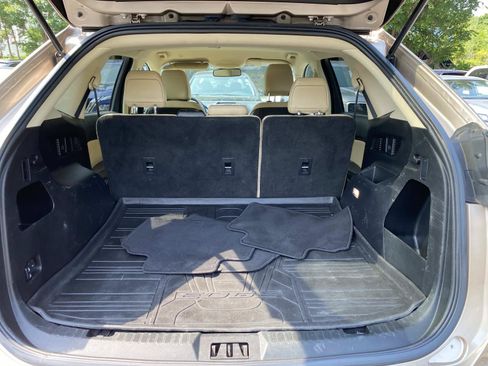 Used 2020 Ford Edge SEL w/ Cargo Accessory Package FWD image 6