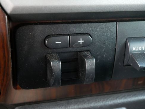 Used 2016 Ford F350 Lariat image 26