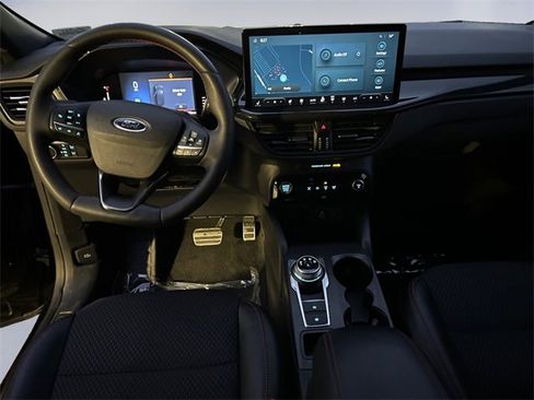 Certified 2024 Ford Escape ST-Line w/ Tech Pack #1 image 10