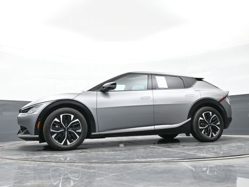 Used 2024 Kia EV6 Wind w/ Wind Technology Package image 42