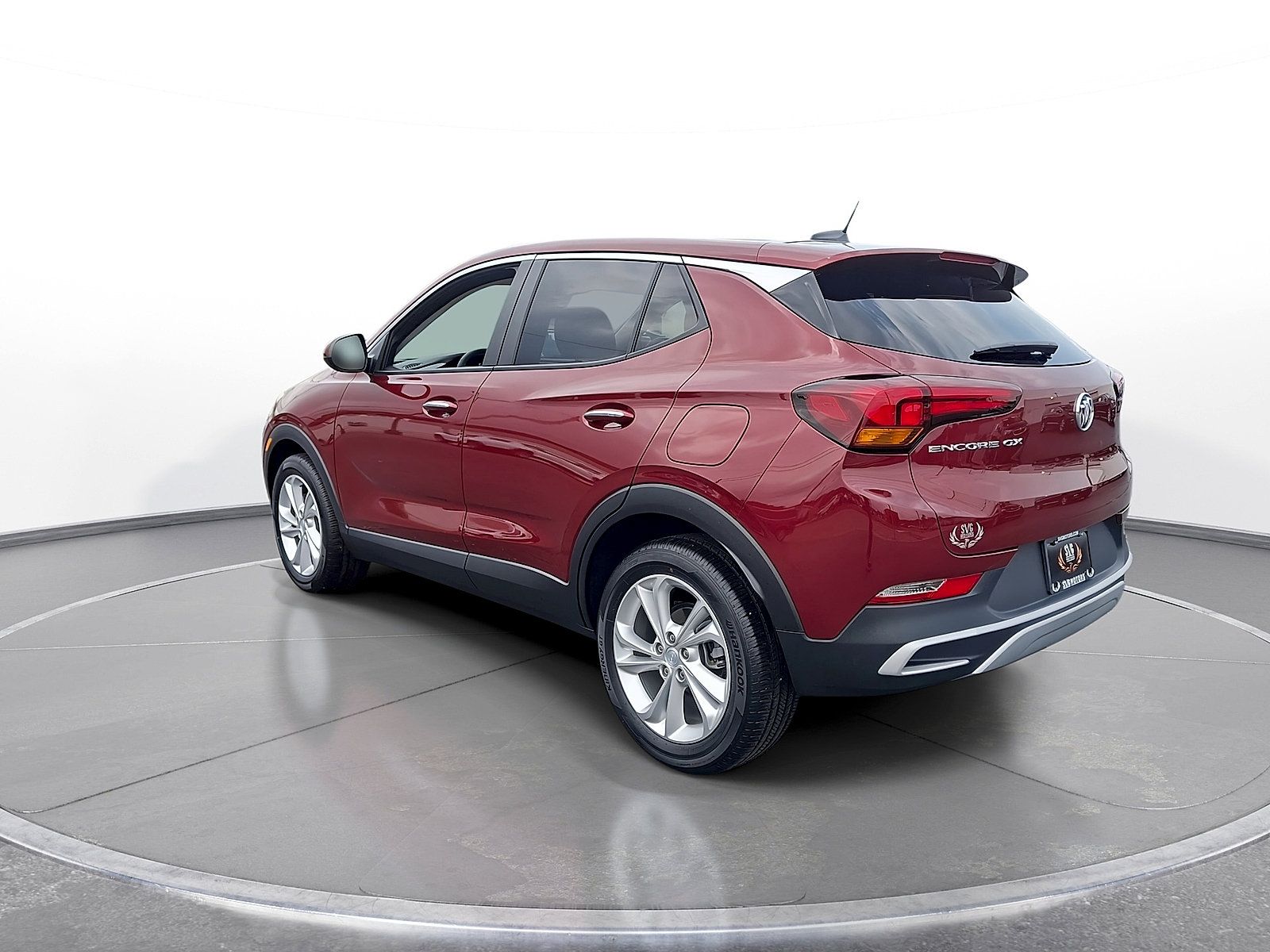 Used 2023 Buick Encore GX Preferred w/ Cold Weather Comfort Package FWD image 6