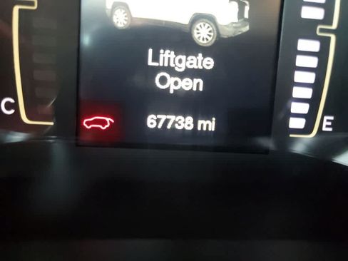 Used 2014 Jeep Cherokee Latitude FWD image 5