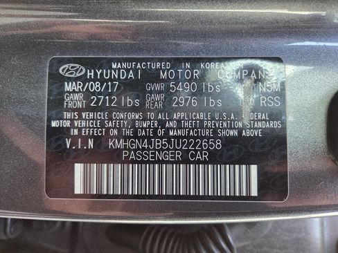 Used 2018 Genesis G80 3.3T Sport image 13