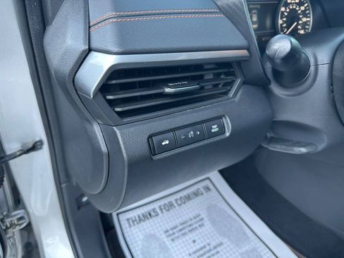 Used 2019 Nissan Altima 2.5 SR w/ SR Premium Package FWD image 17