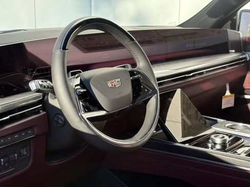 New 2026 Cadillac Escalade Luxury w/ Touring Package image 18