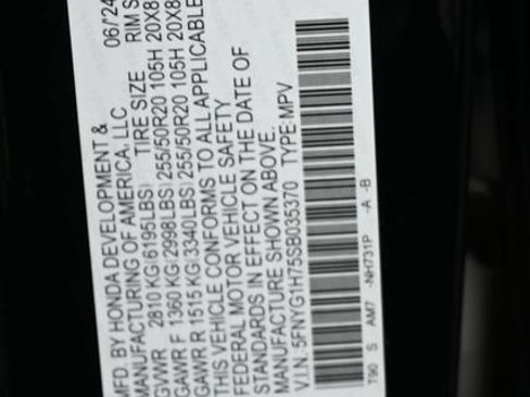 Used 2025 Honda Pilot Touring image 36