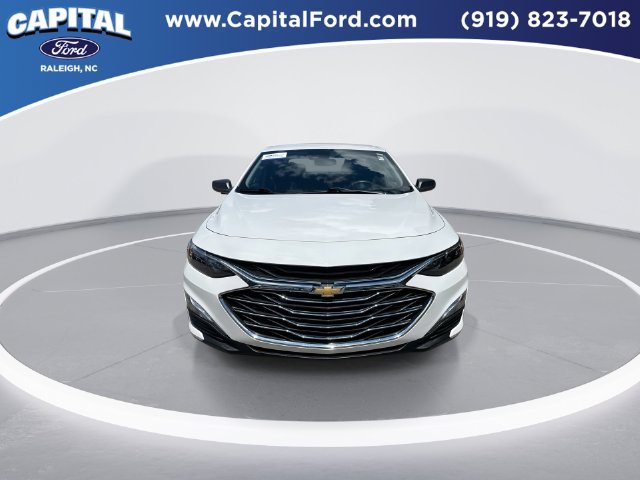Used 2023 Chevrolet Malibu LS FWD image 3
