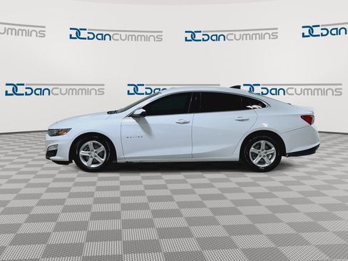 Used 2021 Chevrolet Malibu LS w/ Driver Confidence Package II image 5