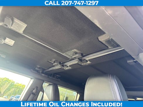 Used 2024 Ford Bronco Wildtrak AWD/4WD image 13
