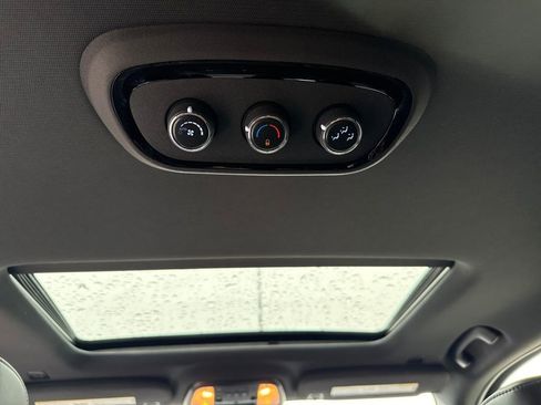 Used 2024 Dodge Durango GT image 59