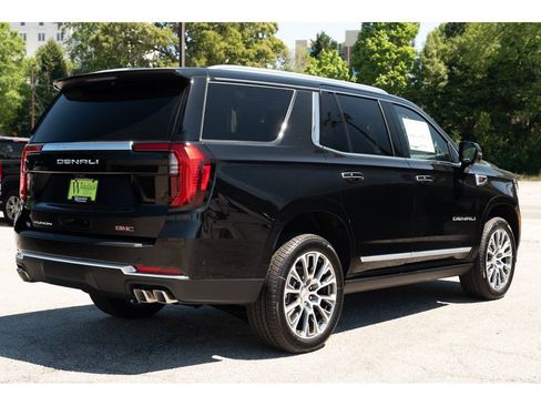 New 2026 GMC Yukon Denali w/ Denali Reserve Package image 8