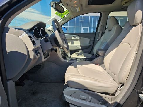 Used 2012 Chevrolet Traverse LT w/ LPO, 'HIT The Road' Package AWD/4WD image 10