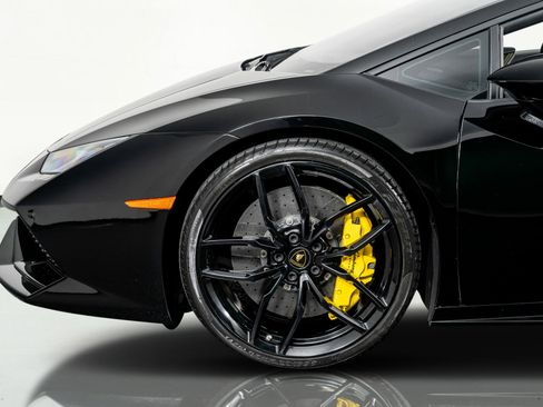 Used 2016 Lamborghini Huracan LP 610-4 image 19
