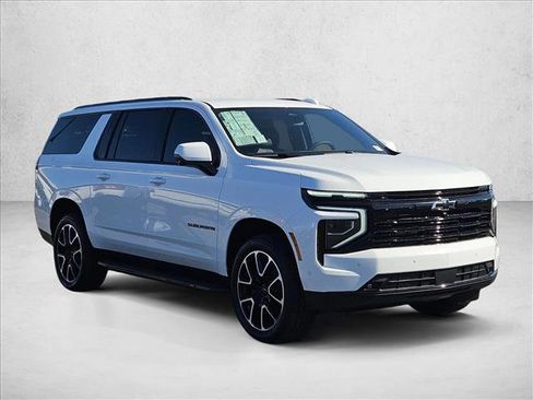 New 2026 Chevrolet Suburban RST image 7