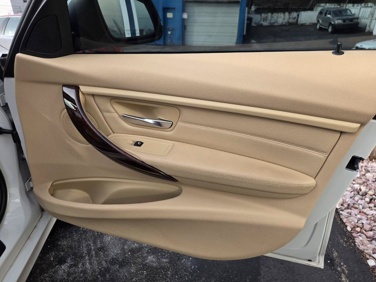Used 2014 BMW 328d xDrive Sedan AWD/4WD image 32